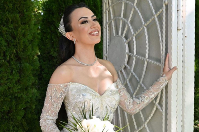 Şule Yıldırım Wedding Dress