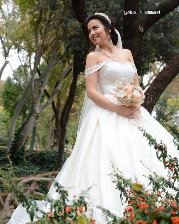 Nil Gelinlik & Moda Evi