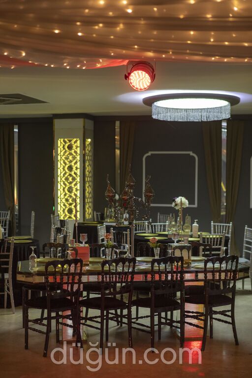 Lotus Balo & Düğün Salonu