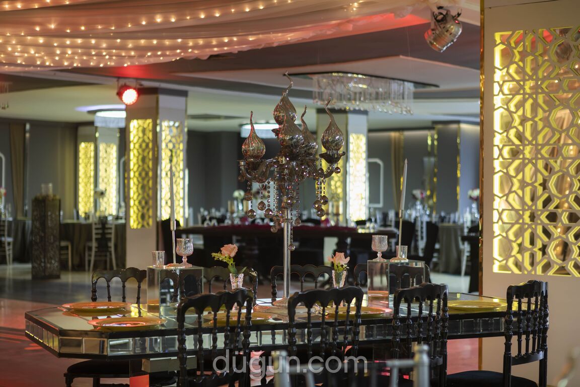 Lotus Balo & Düğün Salonu