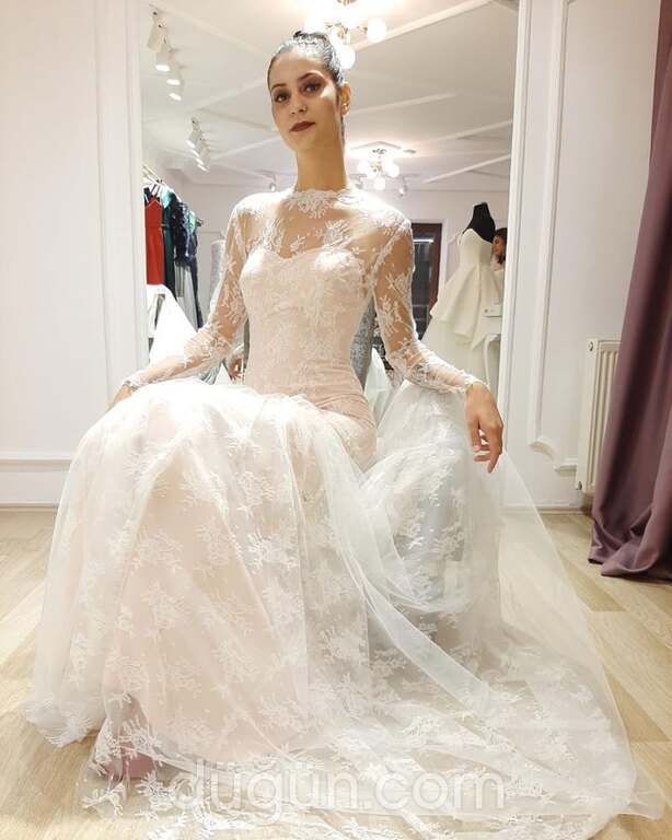 Arda Kuyumcu Haute Couture