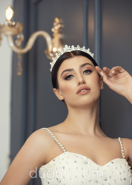 Dilay Çınar Hair Studio