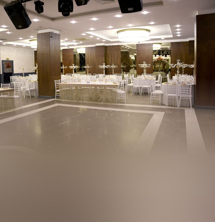 Salon S - Tuana