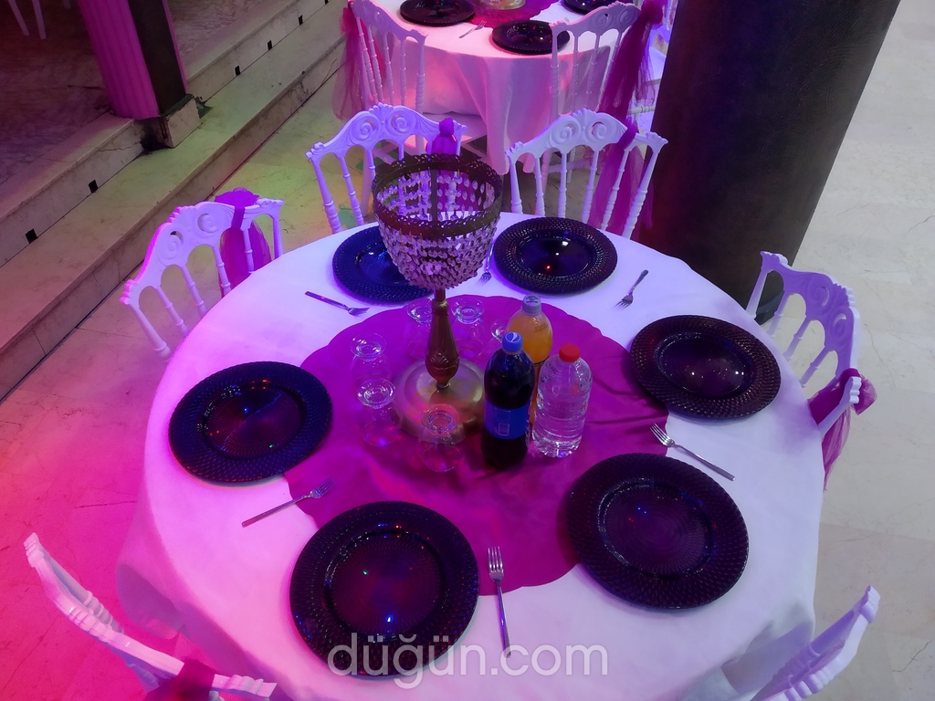 Beş Yıldız Düğün Sarayı