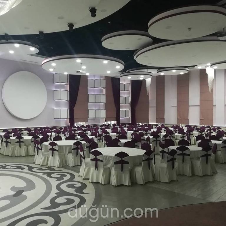 Derebahçe Sosyal Tesisleri Düğün Salonu
