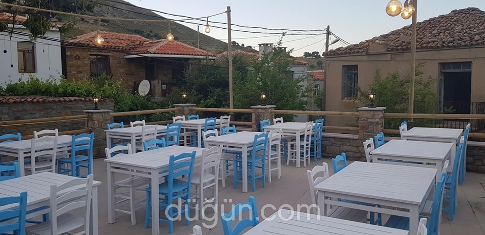 Meraklis Taverna
