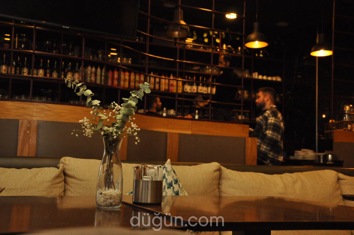 Afraze Cafe Restaurant