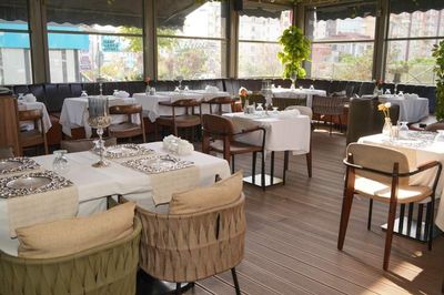 Afraze Cafe Restaurant