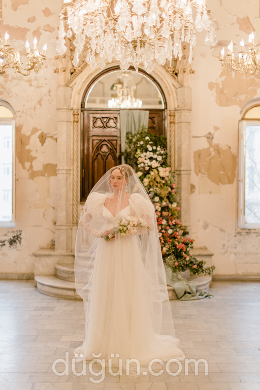 Balon Omuz Gelinlik Modeli