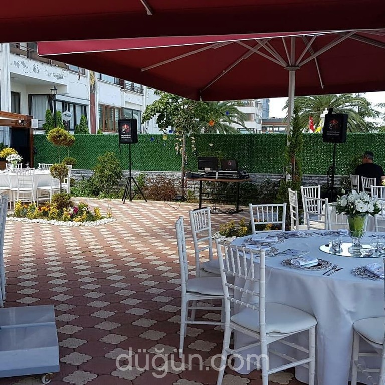 Sea Garden Hotel & Restaurant