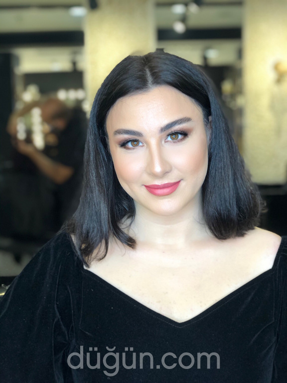 Make Up Artist Mehtap