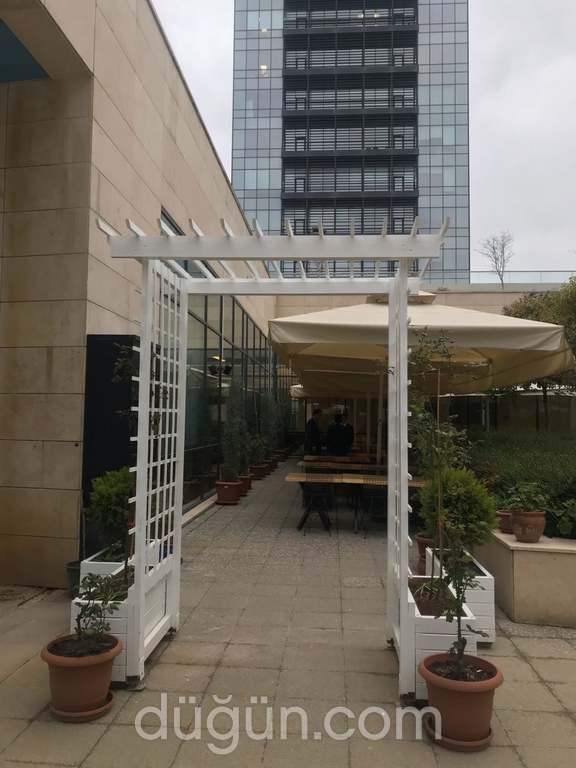 Nikriz Restaurant