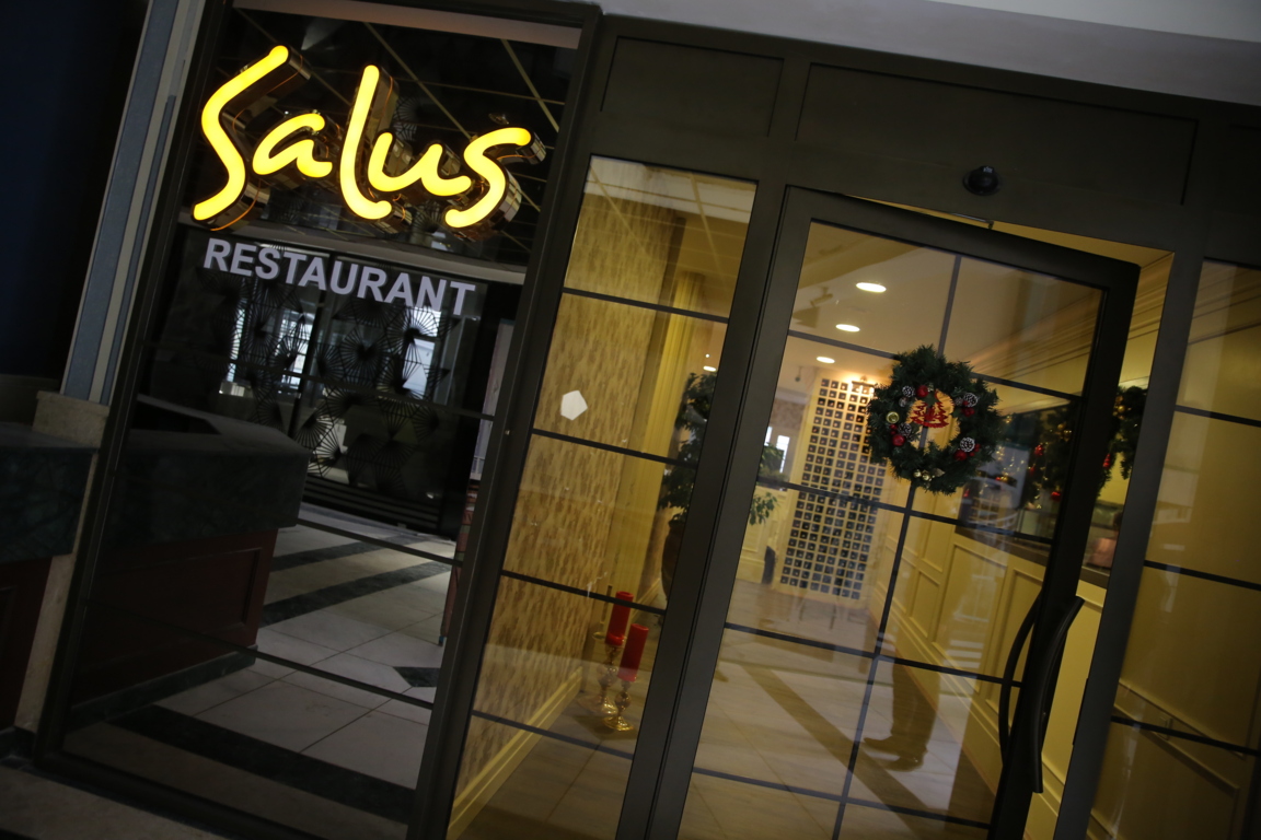 Salus Restaurant