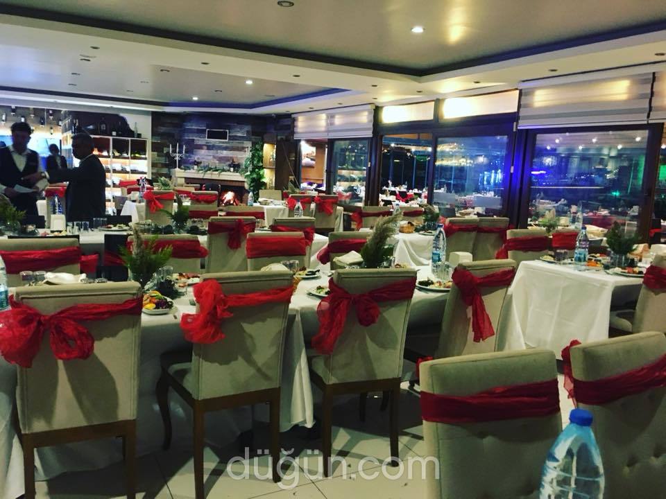 Dikili Deniz Restaurant