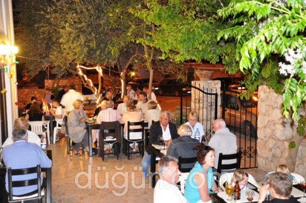 Cafe Vita Restaurant