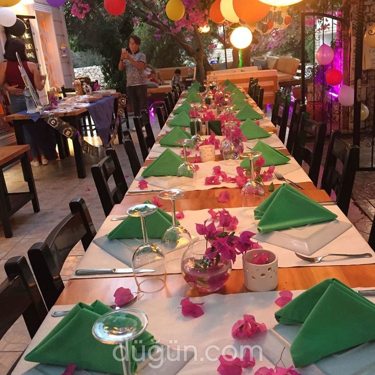 Cafe Vita Restaurant