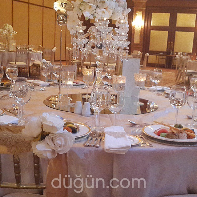 Titanic Mardan Palace