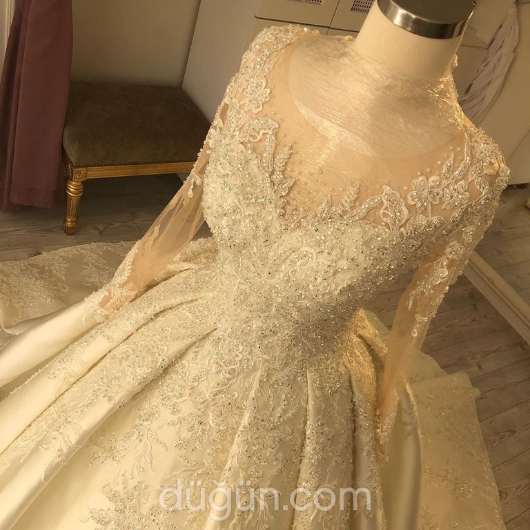 Esma Altıntaş Gelinlik