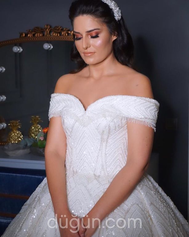 Esma Altıntaş Gelinlik