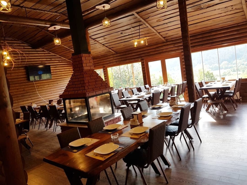 Çam Pınarı Doğa Evleri Restaurant