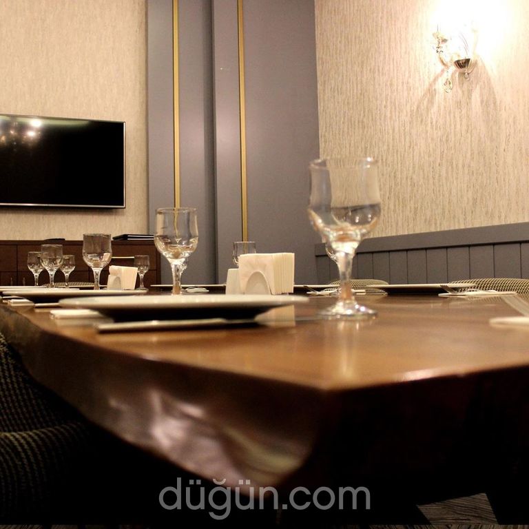 Korgan Uygur Sofrası