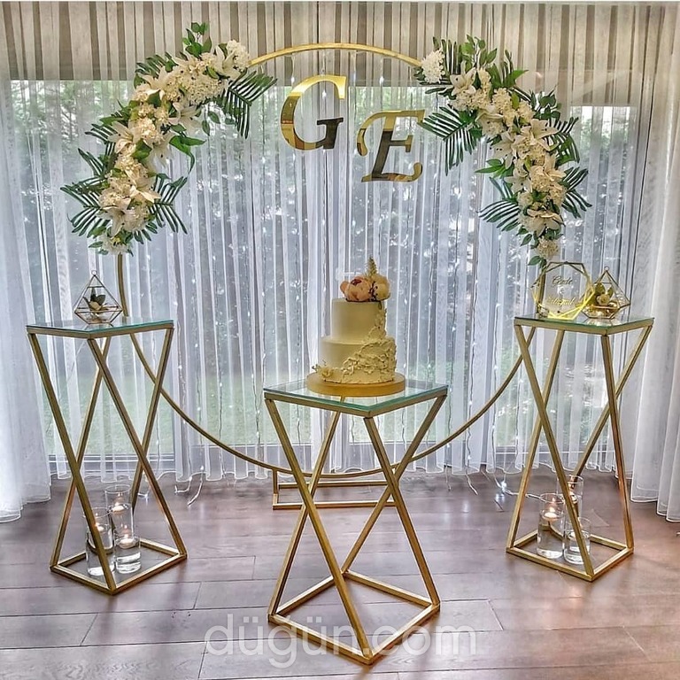 Pembe Butik Parti & Cafe