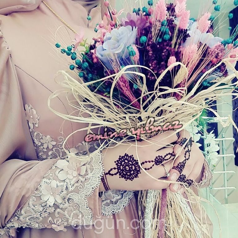 Ankara Hint Kınacısı Emine Yılmaz