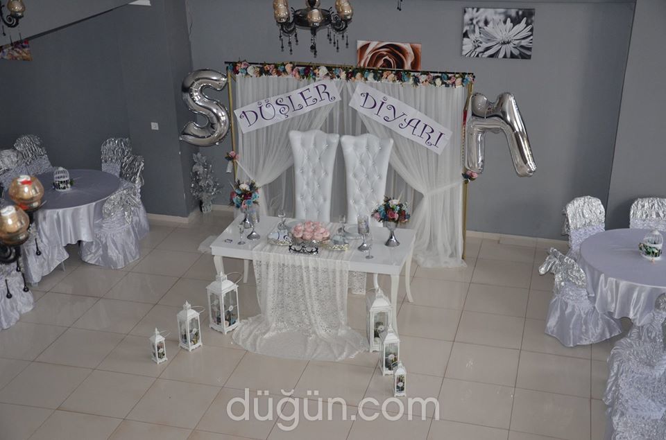 Blue Nova Düşler Diyarı