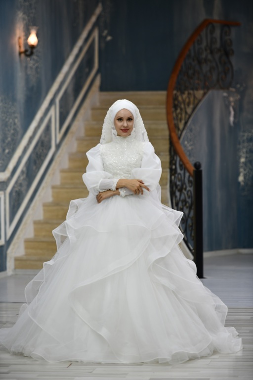 Hakim Yaka Prenses Gelinlik