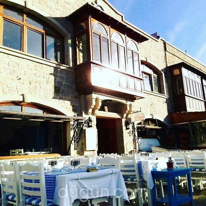 Latife Hanım Meyhanesi