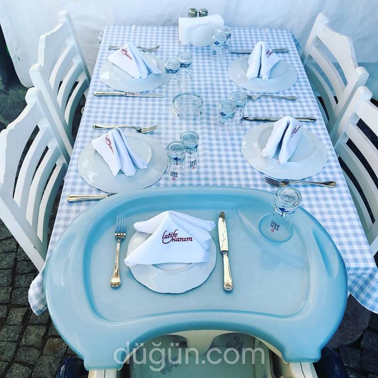 Latife Hanım Meyhanesi