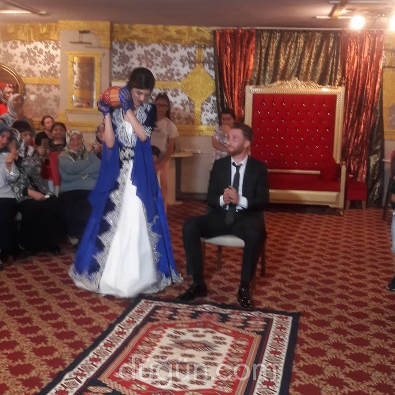 Orjin Cafe Kına Salonu