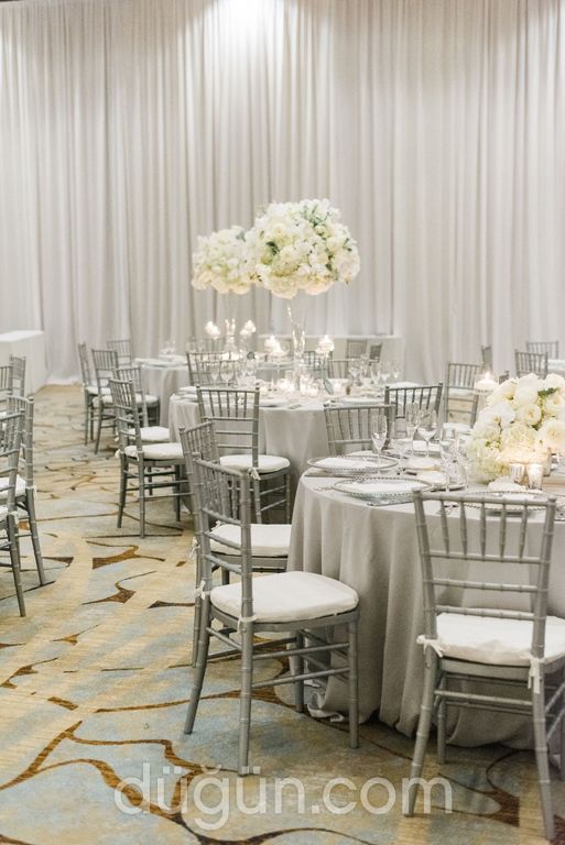 D.O.O.R. Wedding & Events