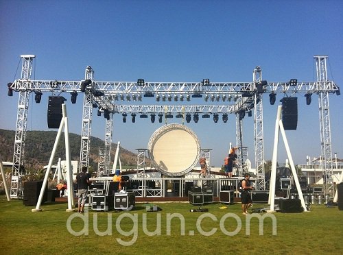 D.O.O.R. Wedding & Events