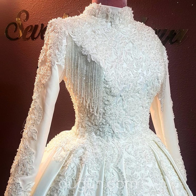 Seval Sarıkaya Modaevi