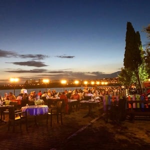 Papuli Restaurant & Banquet