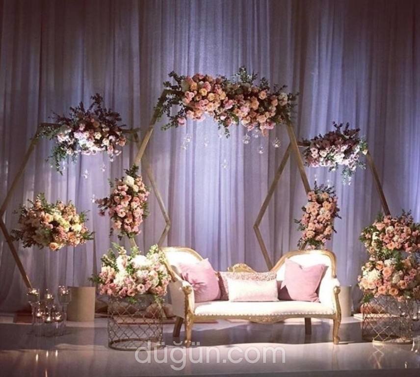 Kuşadası Bk Kına Organizasyonu