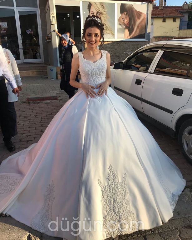 Banaz Class Gelinlik