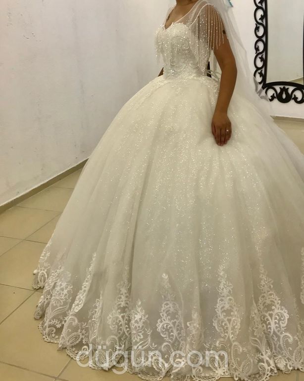 Banaz Class Gelinlik