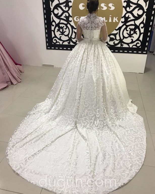 Banaz Class Gelinlik