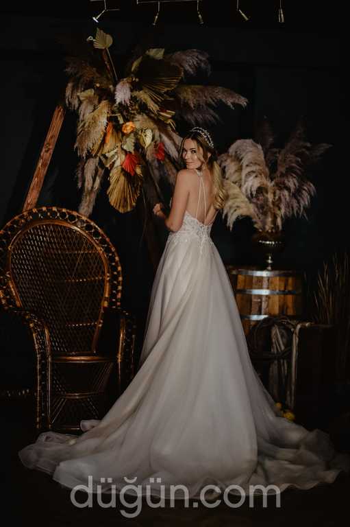 Needle Wedding Dress
