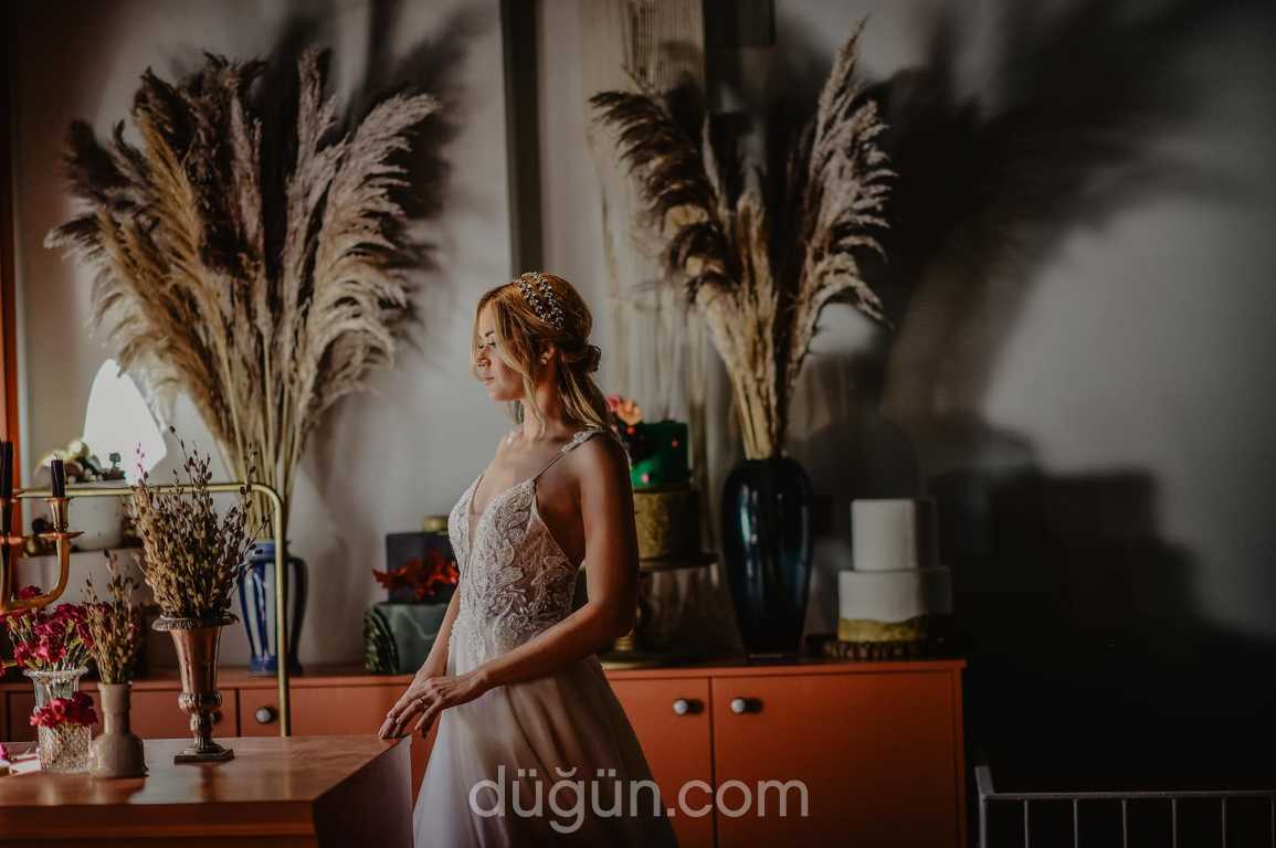 Needle Wedding Dress