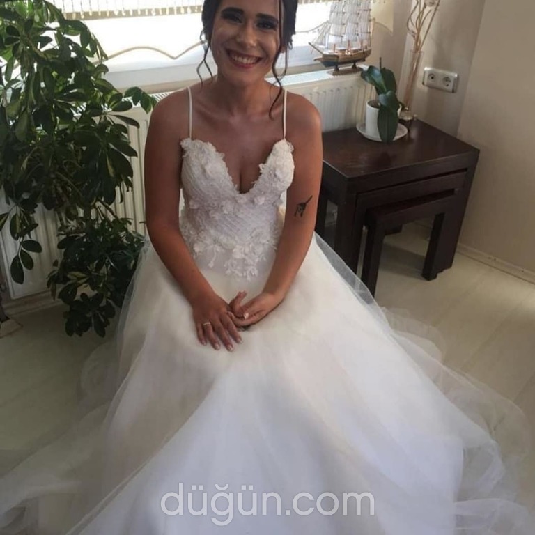 Emine Koman Moda Tasarım Atölyesi