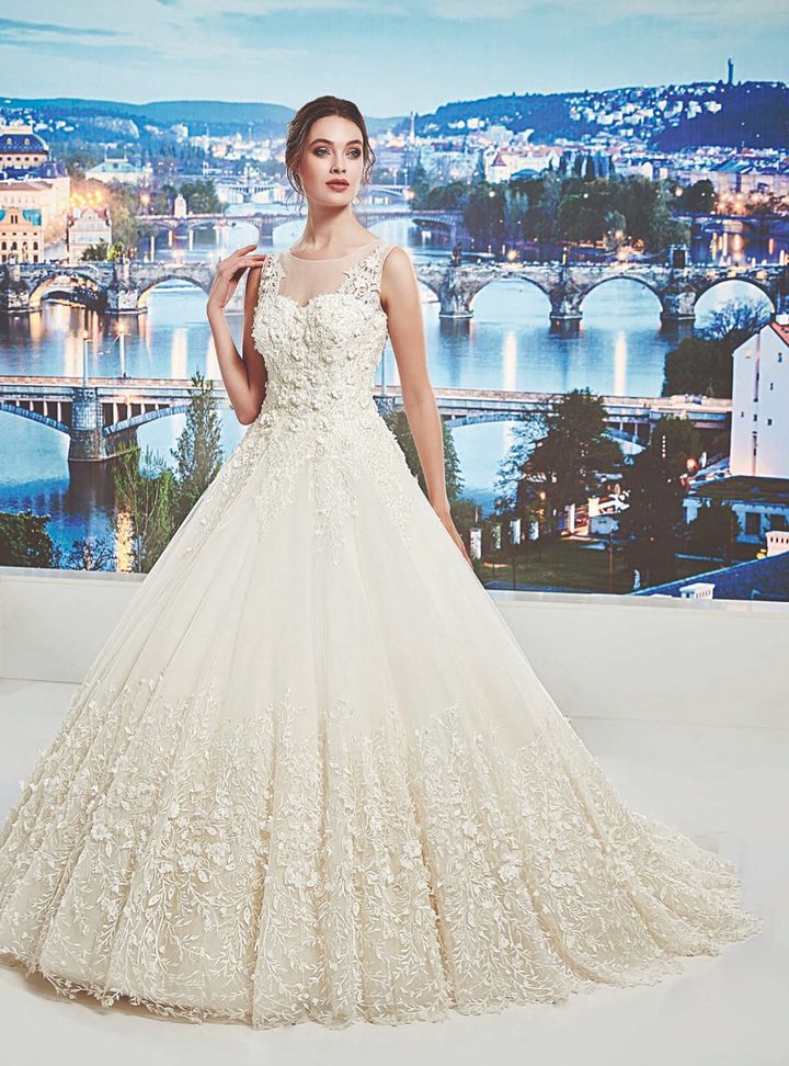 BAH 88 A Kesim Romantik İllüzyon Yaka Gelinlik