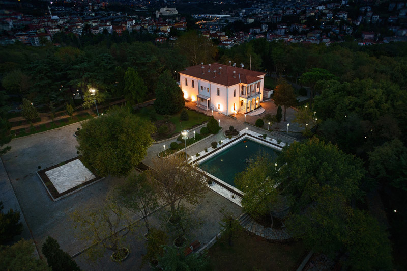 Beyaz Köşk