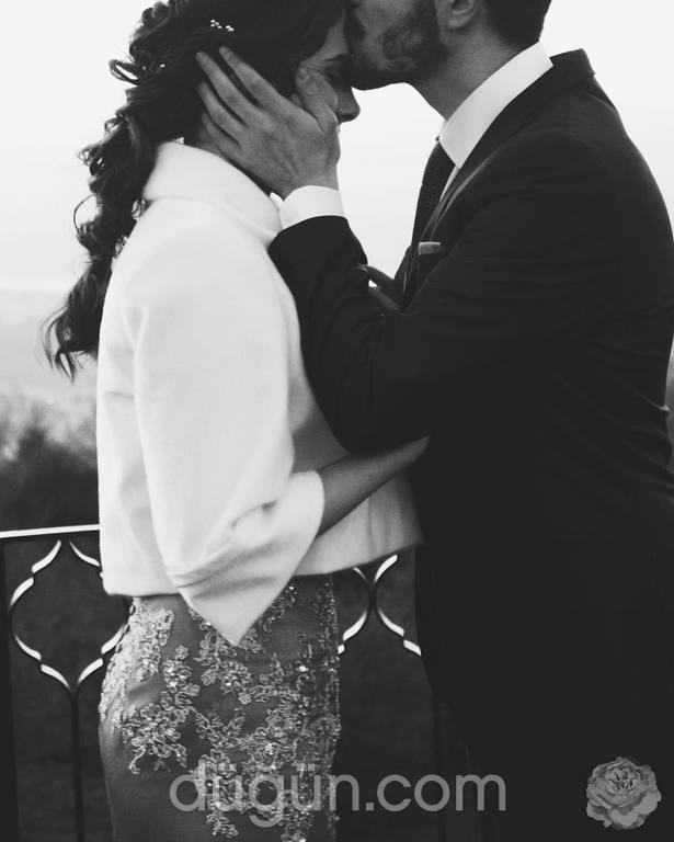 Photography By Şakayık