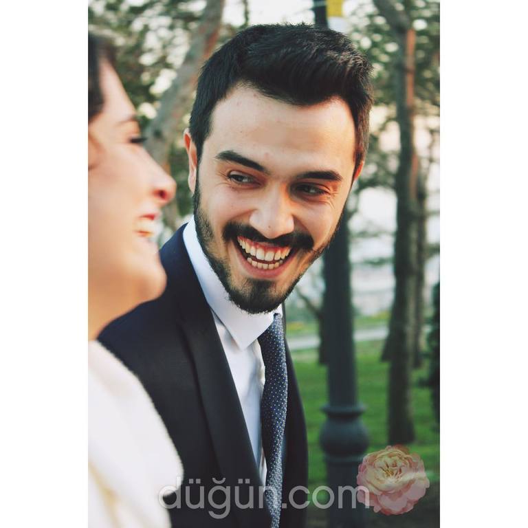 Photography By Şakayık