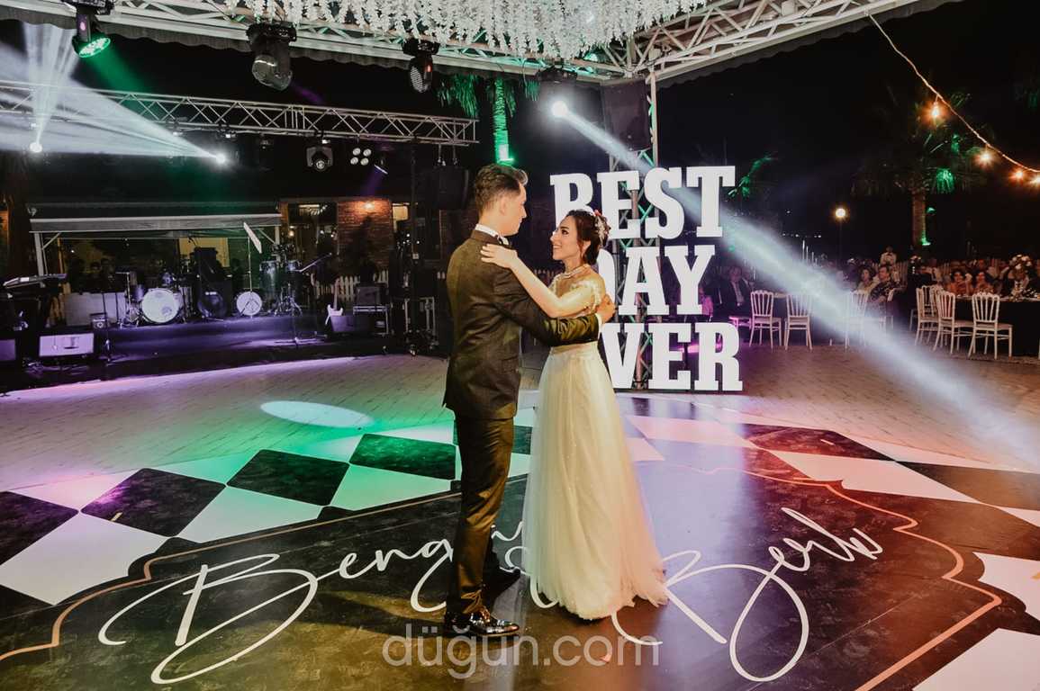 Tulip's Floral Desing & Organisation