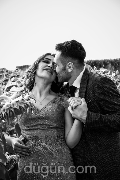 Mert Kuruoğlu Creative Studio