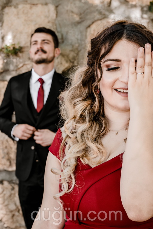 Mert Kuruoğlu Creative Studio